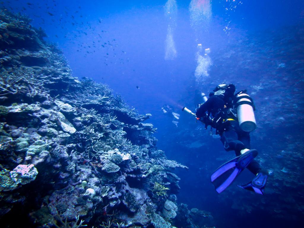 Mai Dive' Astrolabe Reef Resort Naqara Exterior photo
