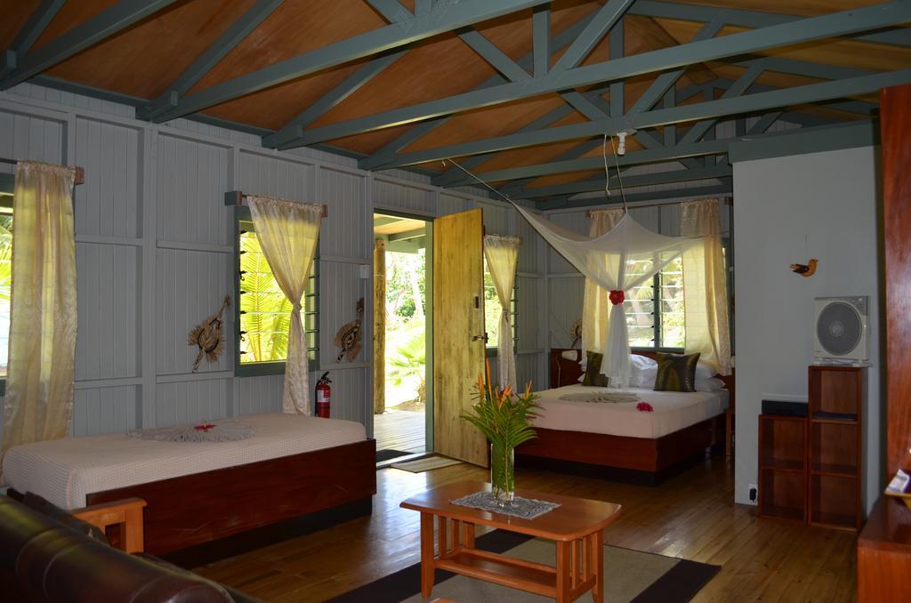 Mai Dive' Astrolabe Reef Resort Naqara Room photo