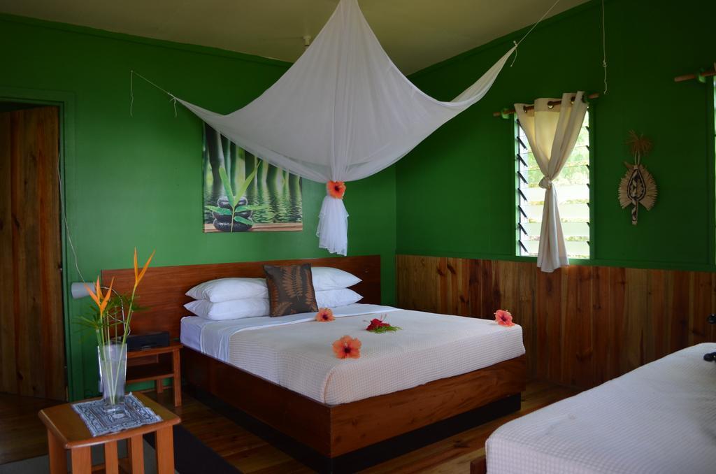Mai Dive' Astrolabe Reef Resort Naqara Room photo